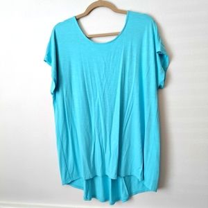 Chico's Women's Blouse Size 2 Blue, Short Sleeve Scoop Neck High Low Hem